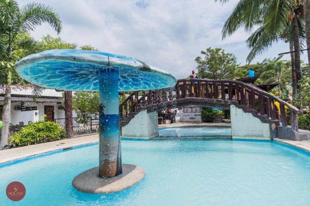 Quezon Premier Hotel - Candelaria Candelaria  Екстериор снимка