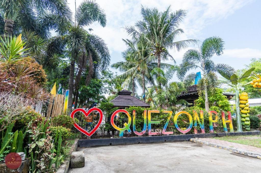 Quezon Premier Hotel - Candelaria Candelaria  Екстериор снимка