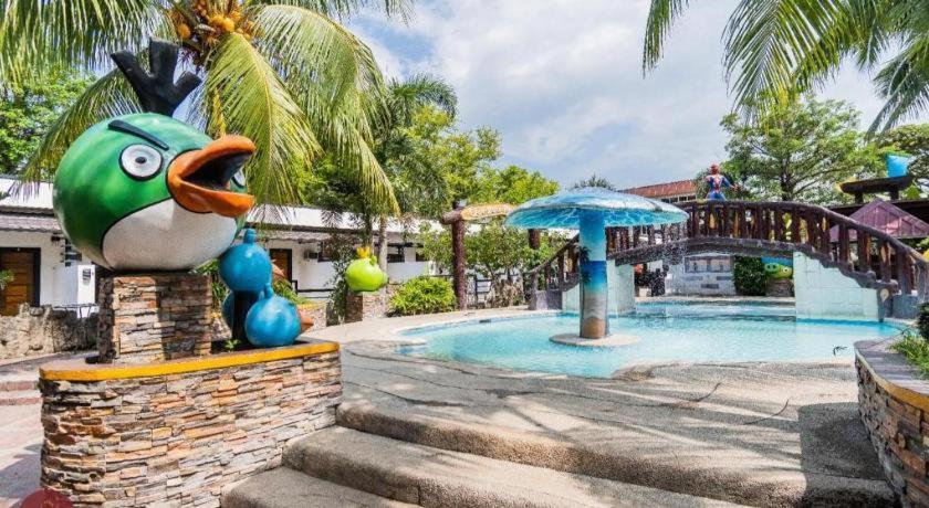 Quezon Premier Hotel - Candelaria Candelaria  Екстериор снимка